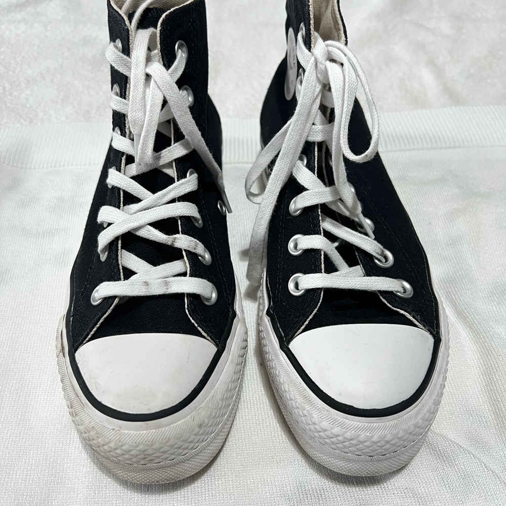 Converse Black and White High-Tops
